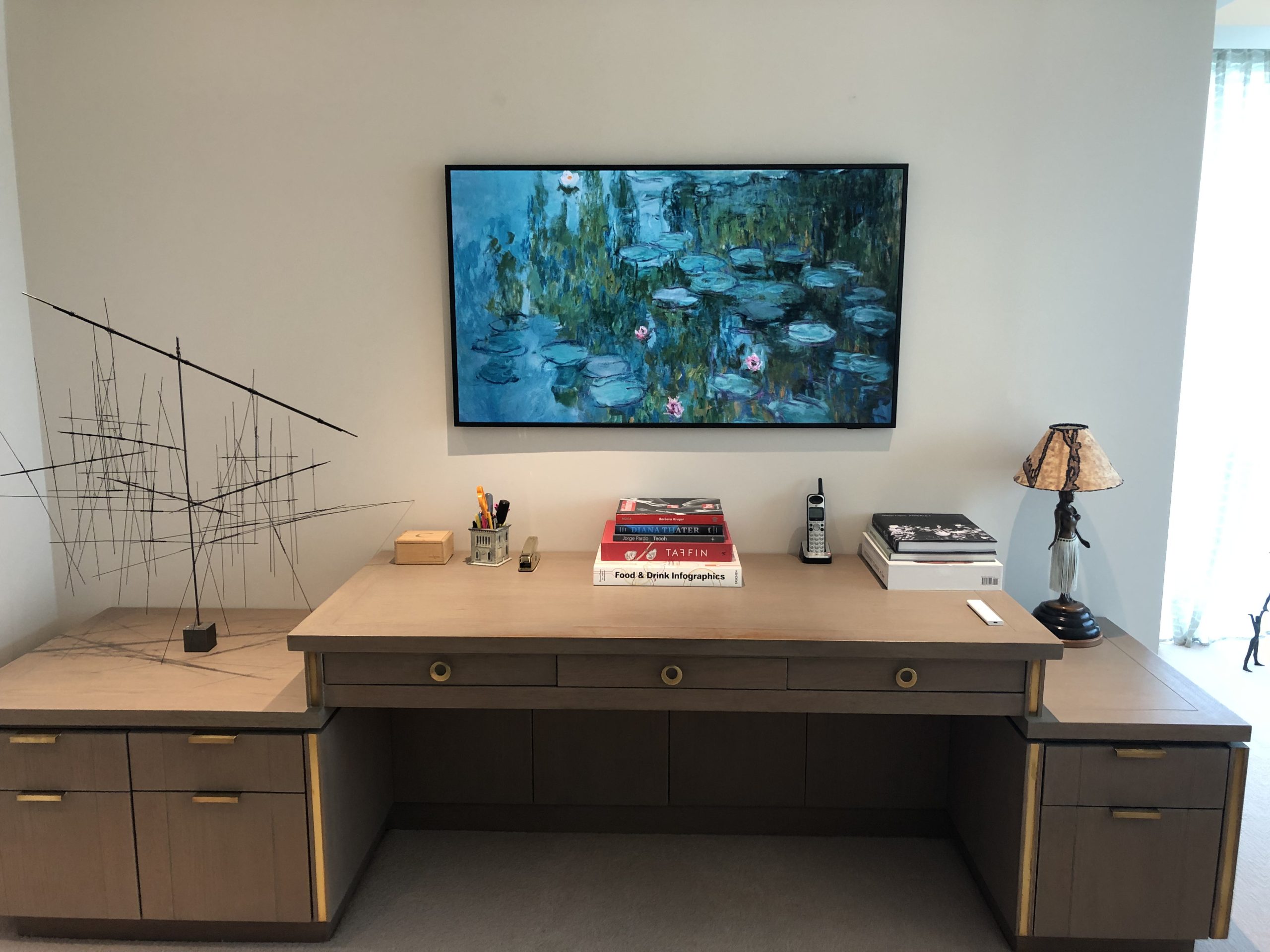 waverly_office_frame_tv